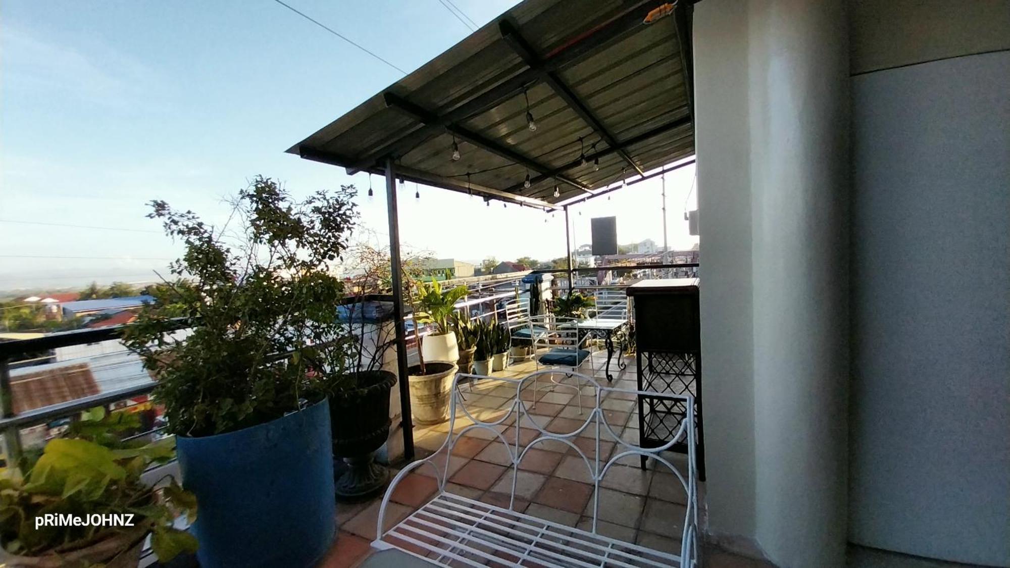 Primerose Residences - Near Mactan-Cebu International Airport Мактан Экстерьер фото